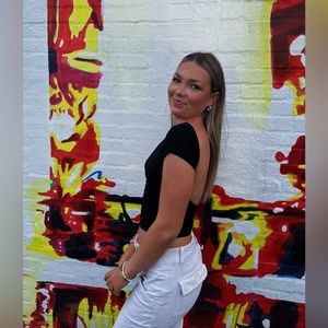 Meet your Posher, Bailey